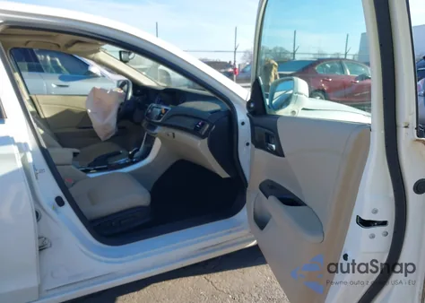 2015 Honda Accord Ex-L из США, поврежденный, VIN 1HGCR2F82FA028284